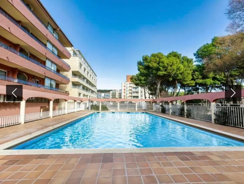 Apartamento Familiar Torroella de Montgrí Exterior photo